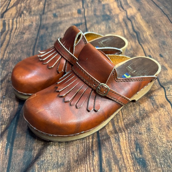 MIA Kiltie Leather Wooden Swedish Clogs in Brown EU 40 - Picture 2 of 11